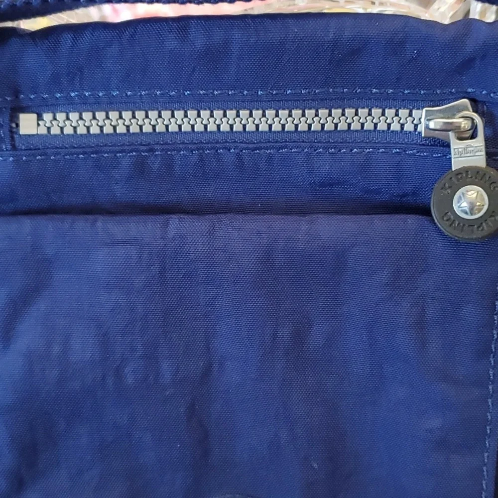 Kipling Sapphire multi compartment fabric crossbody - Picture 3 of 11